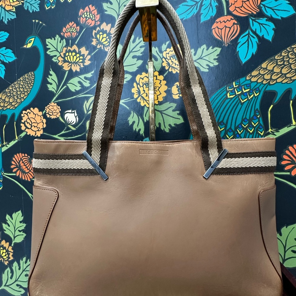 Vintage Gucci Leather Tote with Web Handles – Made in Italy - Picture 4 of 14